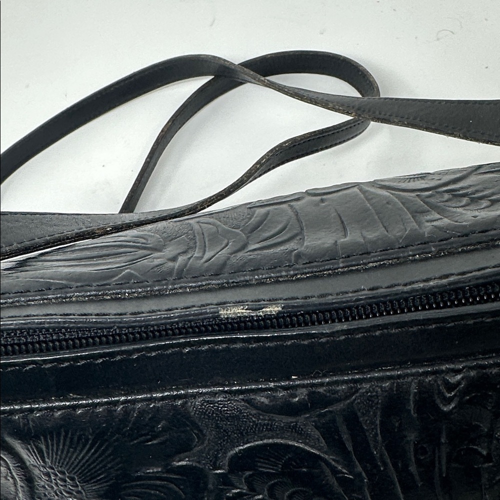 Valerie Steven’s bag - Picture 3 of 10